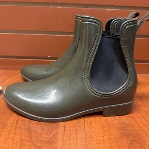 INC International 
Concepts Olive Green Rain Boots